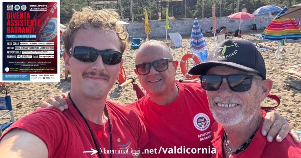 Massimo Giuliani al centro, nel riquadro la locandina per diventare assistente bagnanti