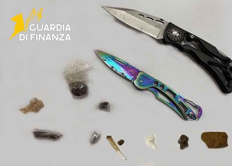 I coltelli sequestrati