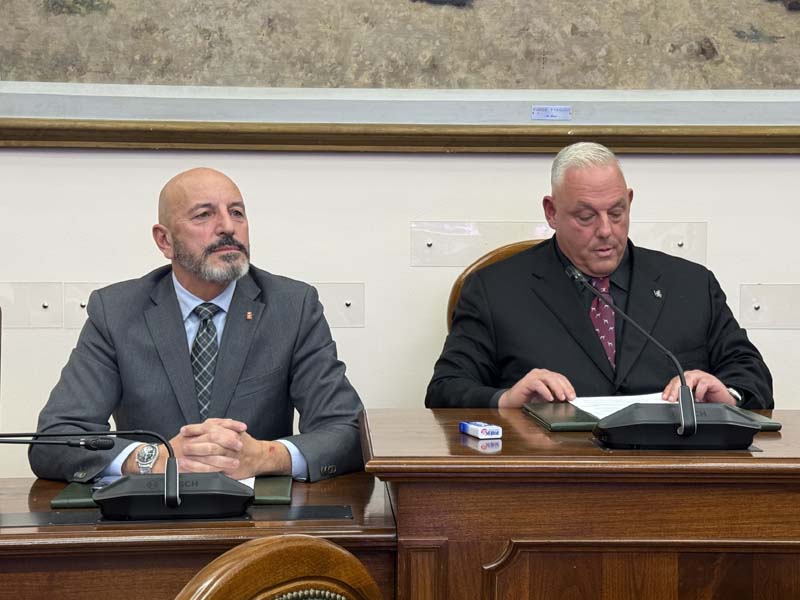 Fausto Turbanti e il sindaco Vivarelli Colonna