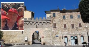 La porta di Suvereto, nel riquadro una foto di Renato Giudici