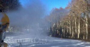 I cannoni sparaneve in azione sull'Amiata
