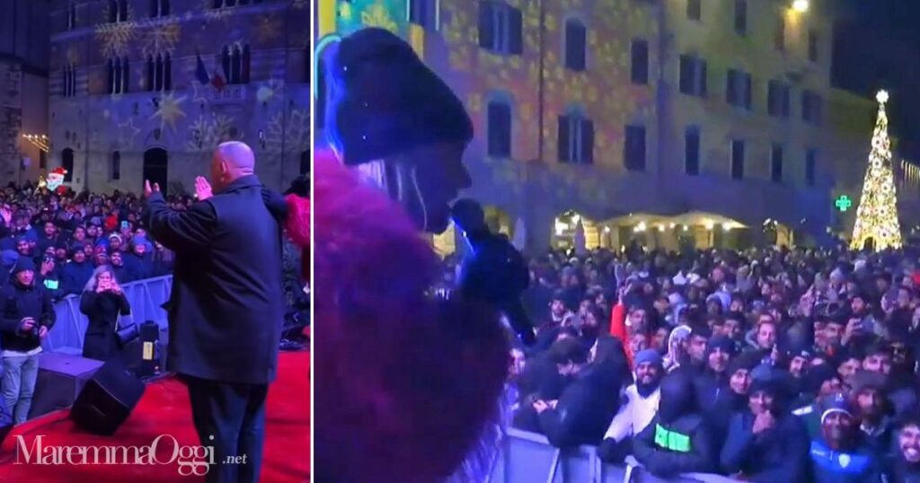 A destra Antonfrancesco Vivarelli Colonna sul palco e a sinistra Nathalie Aarts durante l'esibizione a Grosseto