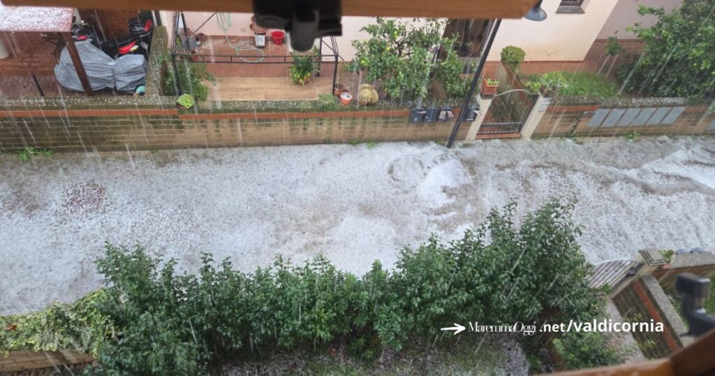 La violenta grandinata nella zona termale di Venturina Terme