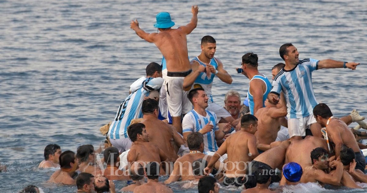 La festa del Valle dopo la vittoria nel Palio 2025, annullata dal Consiglio di regata