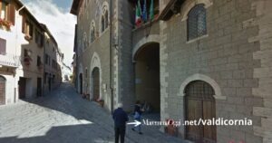 Il palazzo comunale di Piombino