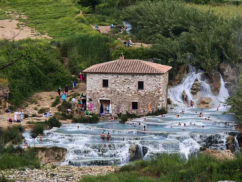 Terme di Saturnia, le Cascate del Mulino
