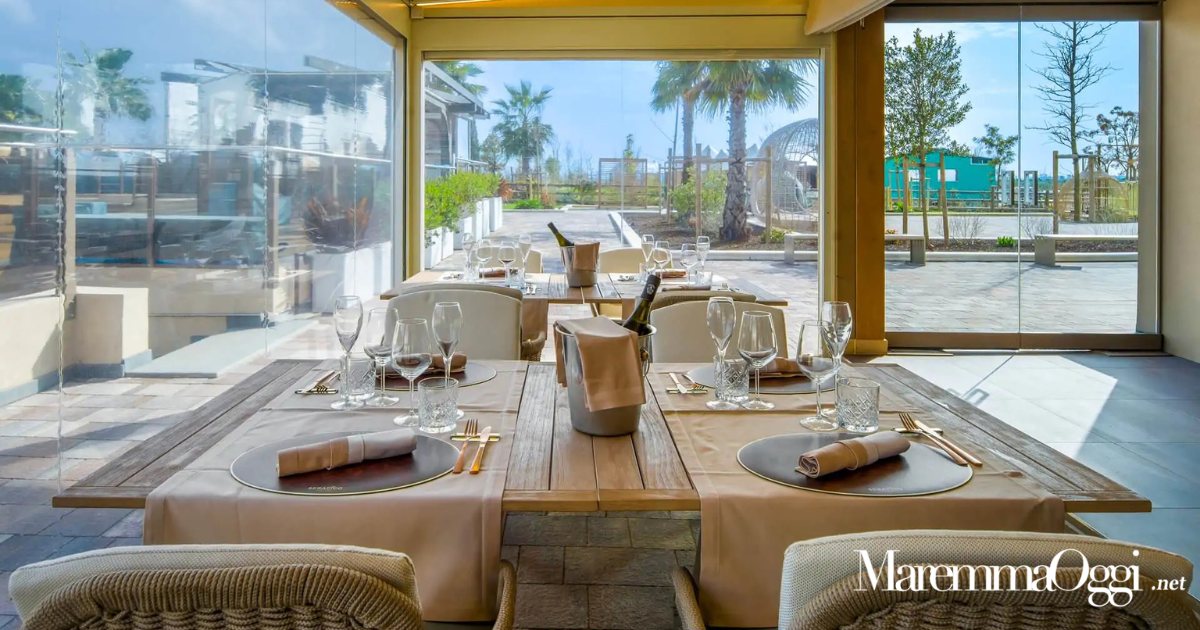 L'interno del ristorante Al Serafico, a Principina Terra