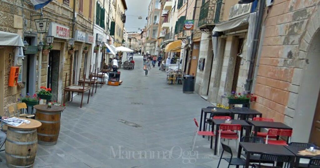 Una veduta di corso Italia a Orbetello (foto d'archivio)