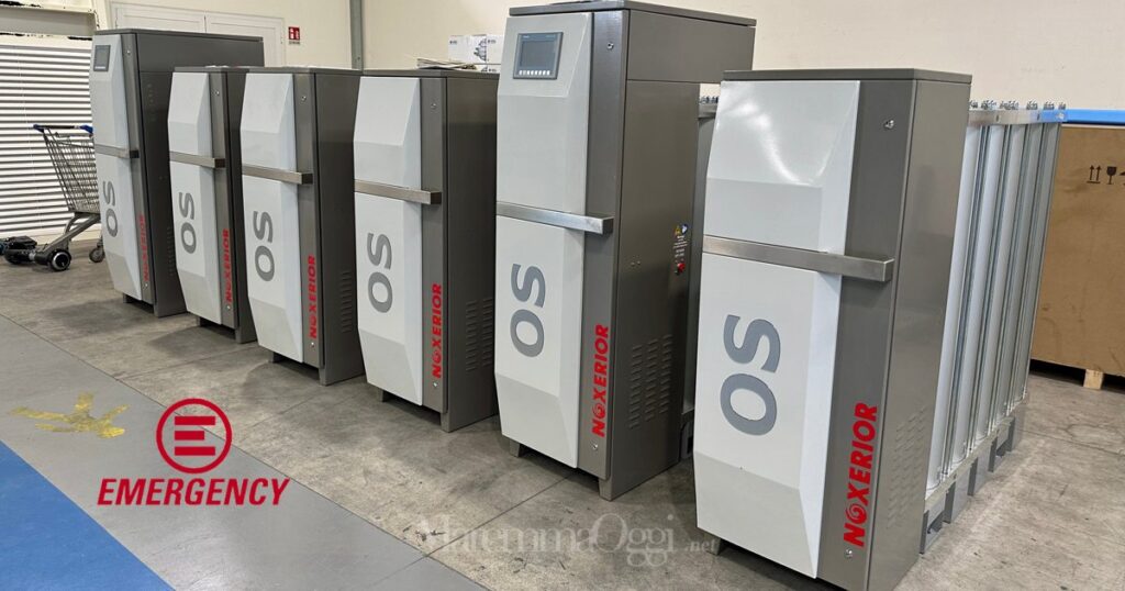 I generatori della Noxerior in partenza per il Sudan, destinati ad Emergency