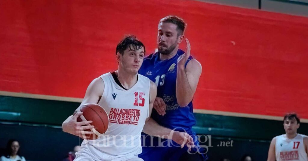 29 punti per Perfetti, top scorer della Pgr (foto Aldo Giuliani per MaremmaOggi)