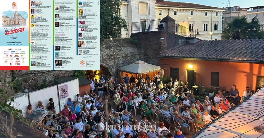 La sede della Proloco di Grosseto durante un evento e il tabellone di tutti gli eventi in programma