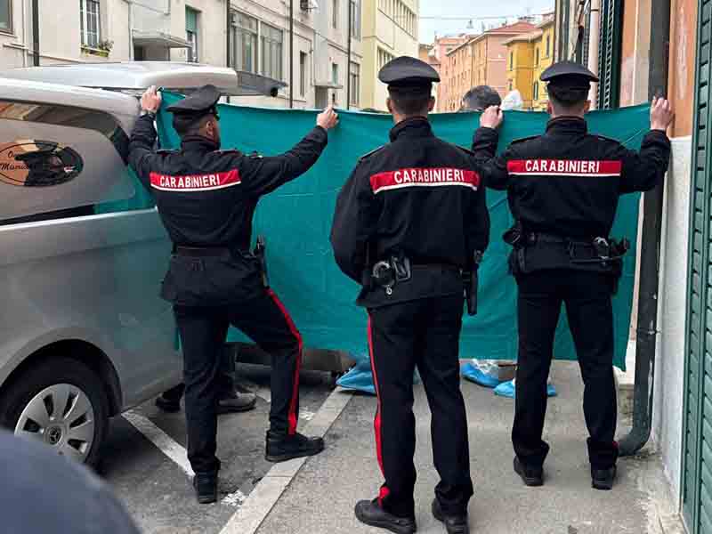 La salma viene portata a Livorno