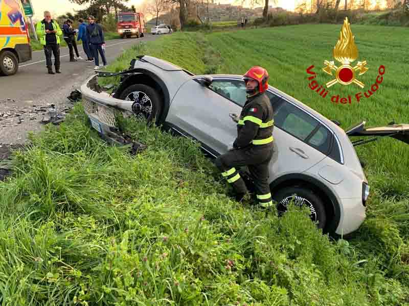 Un'altra immagine dell'incidente