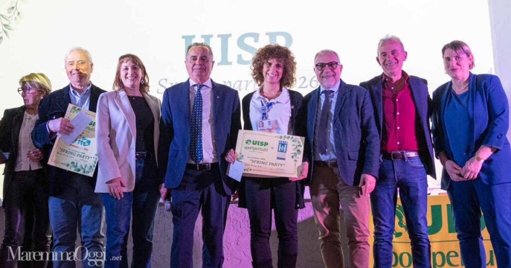 Un momento della premiazione allo Spring Party Uisp