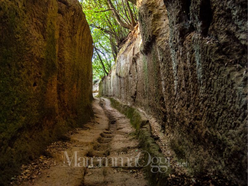 La via cava di San Giuseppe, sotto a Pitigliano
