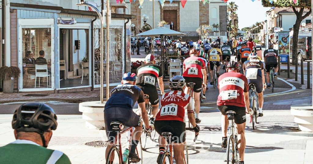 I ciclisti della 99 Curve a San Vincenzo
