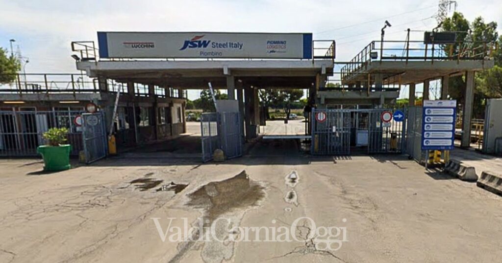 I cancelli di ingresso della Jsw