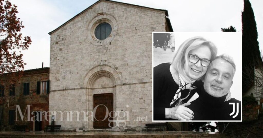La chiesa di Monticiano e la moglie di Luciano Moggi con il figlio Alessandro