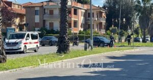 I rilievi della polizia municipale dove il ciclista è stato investito, fra via della Repubblica e via Giotto