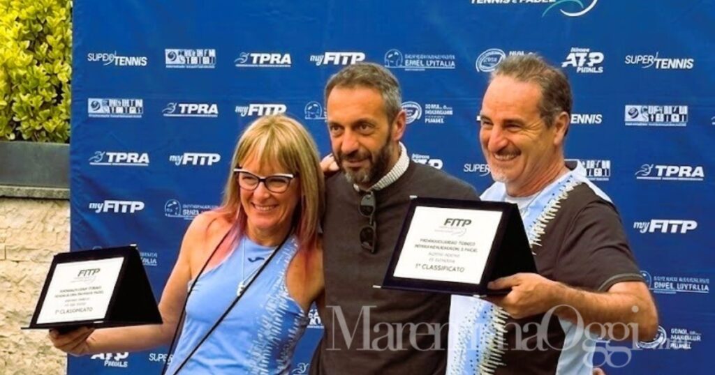 La premiazione di Corrado Natale e Manuela Faenzi
