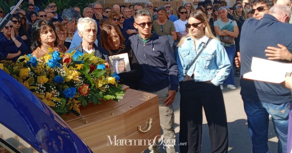 Un momento del funerale di Alessandra Fanciulli