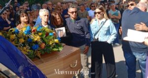 Un momento del funerale di Alessandra Fanciulli