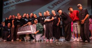 I ragazzi e le ragazze dell'Inside Original Dancers a Nettuno