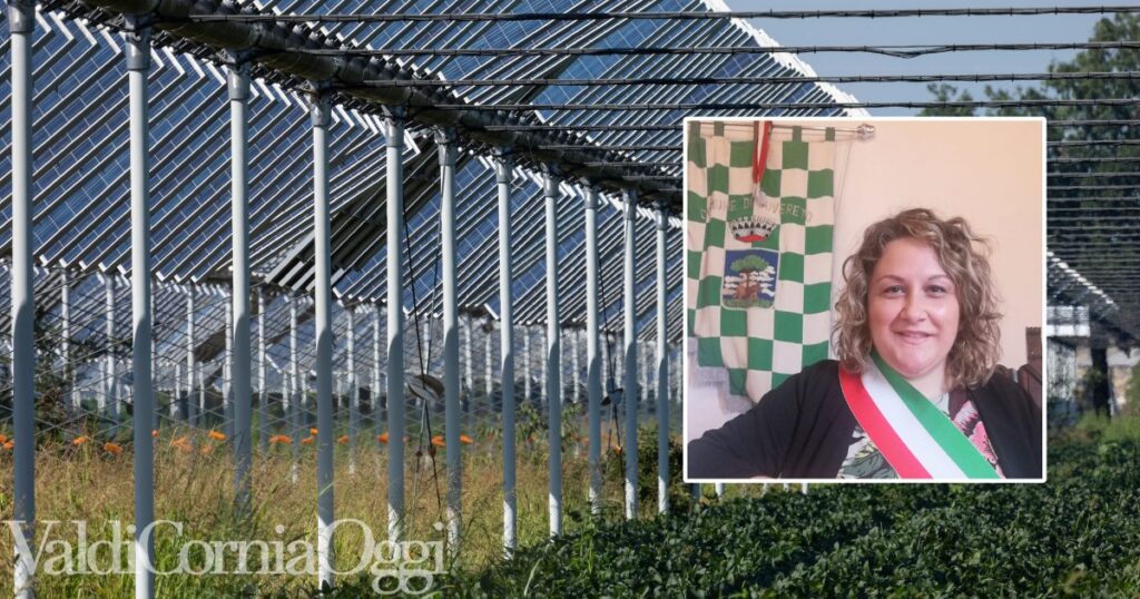 Un impianto agrivoltaico e la sindaca di Suvereto, Jessica Pasquini