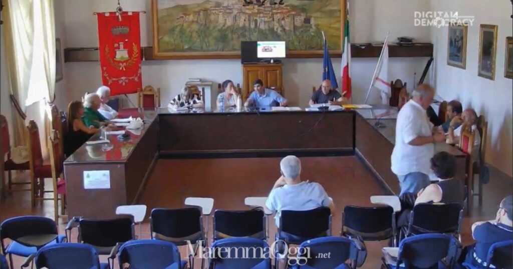 Il consiglio comunale di Arcidosso riunito il 26 giugno