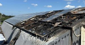 Il fotovoltaico che ha preso fuoco sul tetto