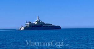 Il Norn davanti a Marina di Grosseto