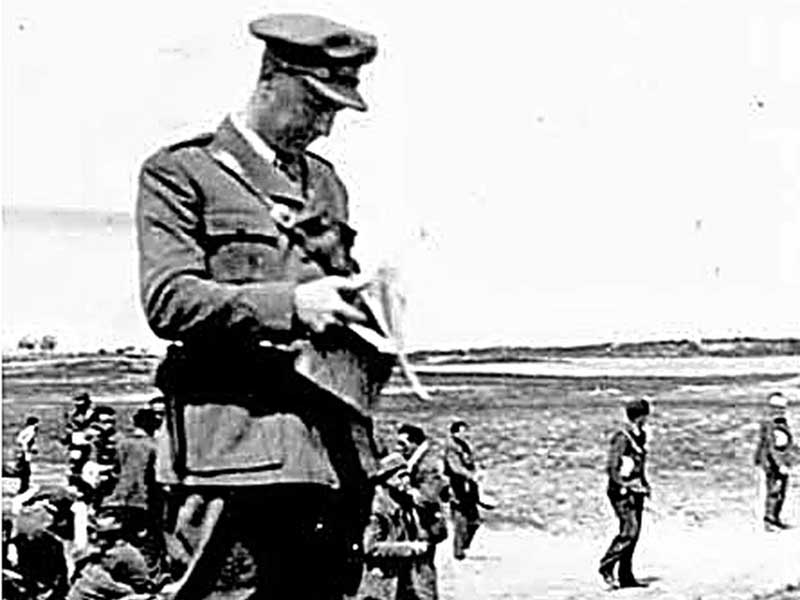 Randolfo Pacciardi in Spagna durante la guerra civile (foto archivio storico della Camera)