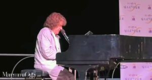 Riccardo Cocciante sul palco del Festival dell'Argentario