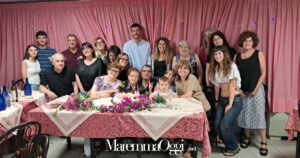 Giuliana Brogi con tutta la sua famiglia per il suo centenario