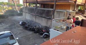 I motorini bruciati ai Ghiaccioni