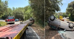 L'auto ribaltata sulla strada che collega Capalbio a Borgo Carige