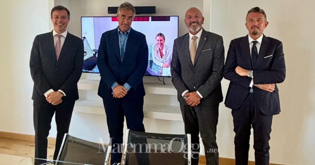 L'incontro di Guidarelli e Turbanti a Roma alla Sace. Da sinistra Milos Carloni e Mario Melillo di Sace, poi Turbanti e Guidarelli