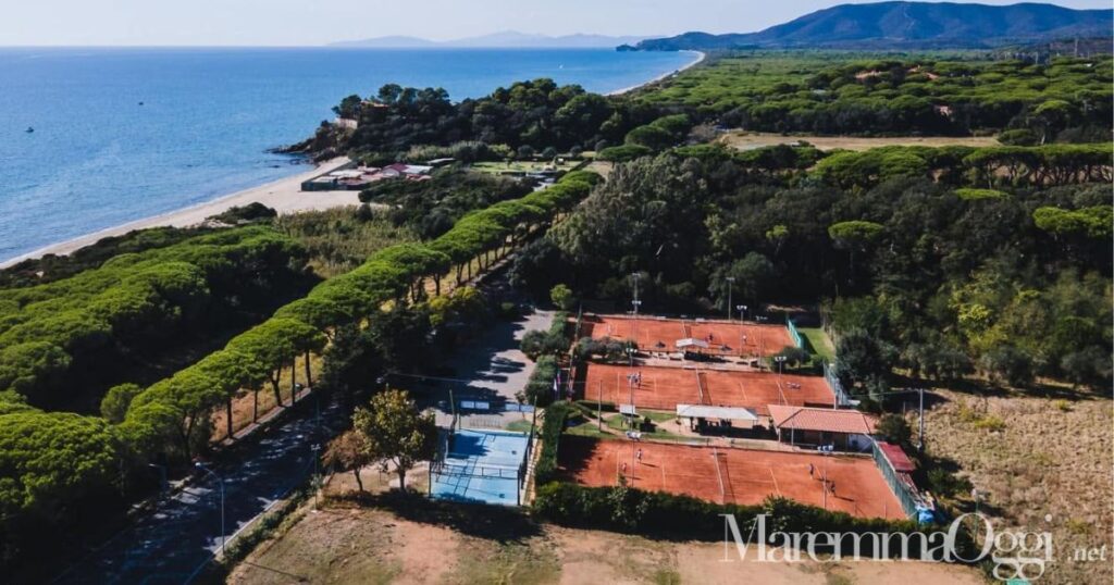 I campi da tennis del circolo di Castiglione