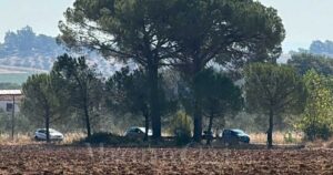 L'auto finita fuori strada