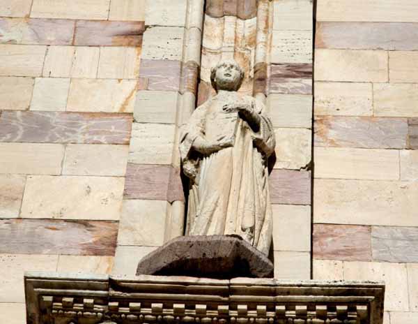 La statua di San Lorenzo