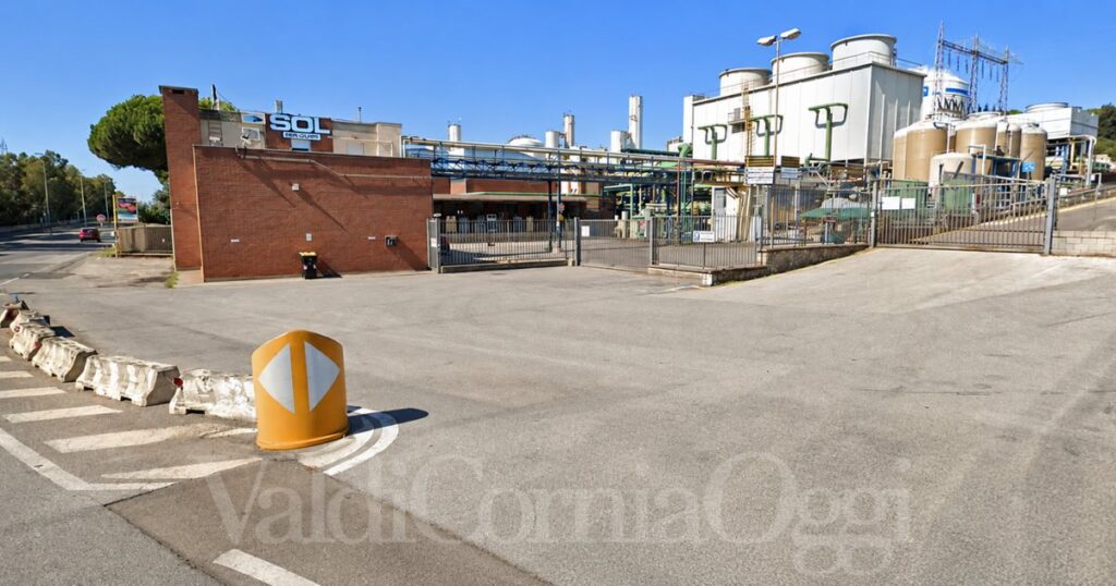 La Sol all'ingresso di Piombino