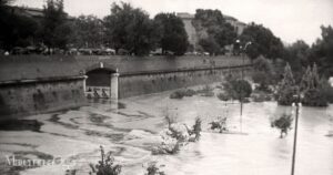 Un frame di un video dell'alluvione del 1966 a Grosseto