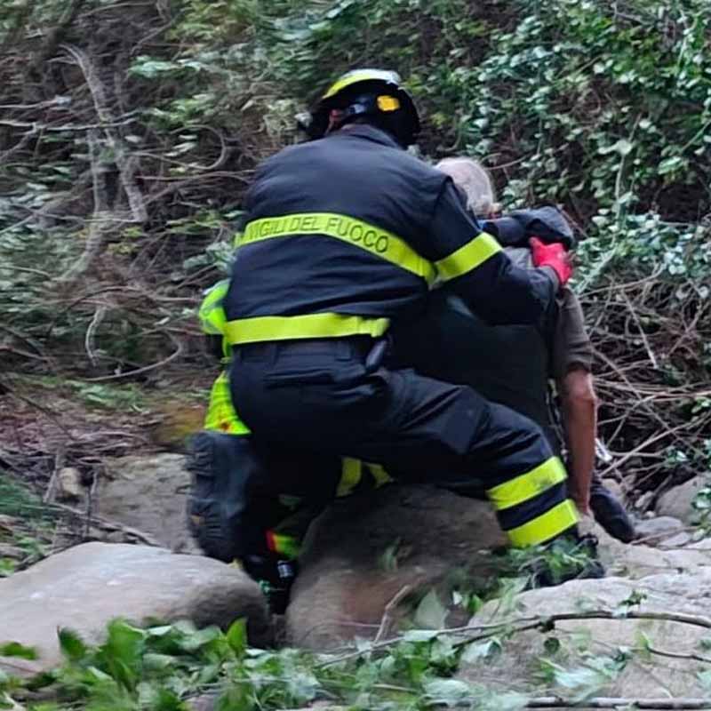Un momento del salvataggio