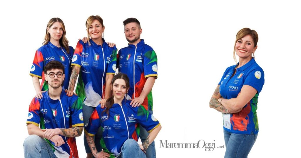 Simona Chelli e la squadra che ha capitanato