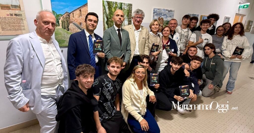 Colorando il buio, all'ospedale di Massa Marittima arriva la mostra degli studenti contro la mafia