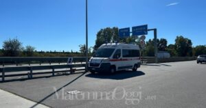 L'autovelox della polizia municipale di Grosseto sull'Aurelia prima dell'uscita di Rispescia