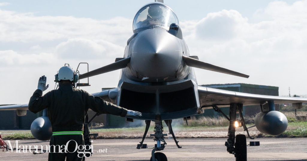 Un Eurofighter durante l'esercitazione Cobra Warrior