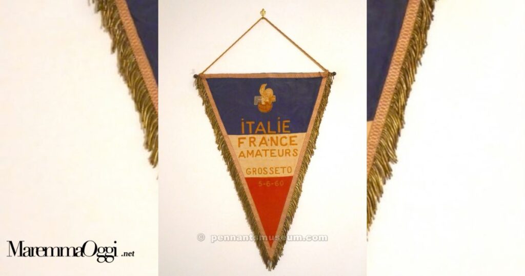Il gagliardetto di Francia-Italia