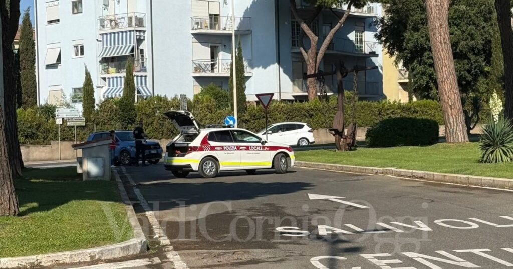 Un'altra immagine del punto dell'incidente